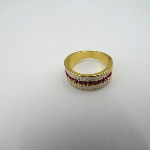 Wide Band Ring Womens Size 6 Imitation Ruby Red Rhinestones Gold Silver Tone - Picture 5 of 10